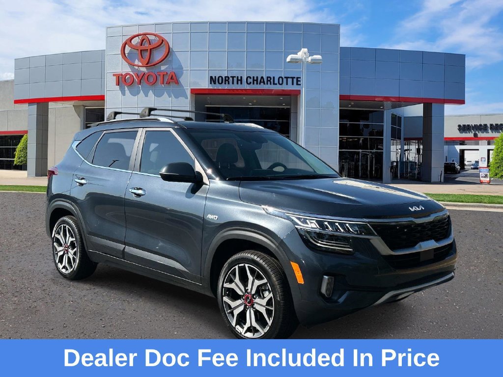 Used 2022 Kia Seltos SX w/ Sunroof Package