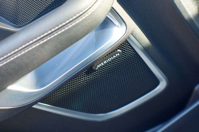 Used 2018 Jaguar E-PACE R-Dynamic S AWD/4WD image 40