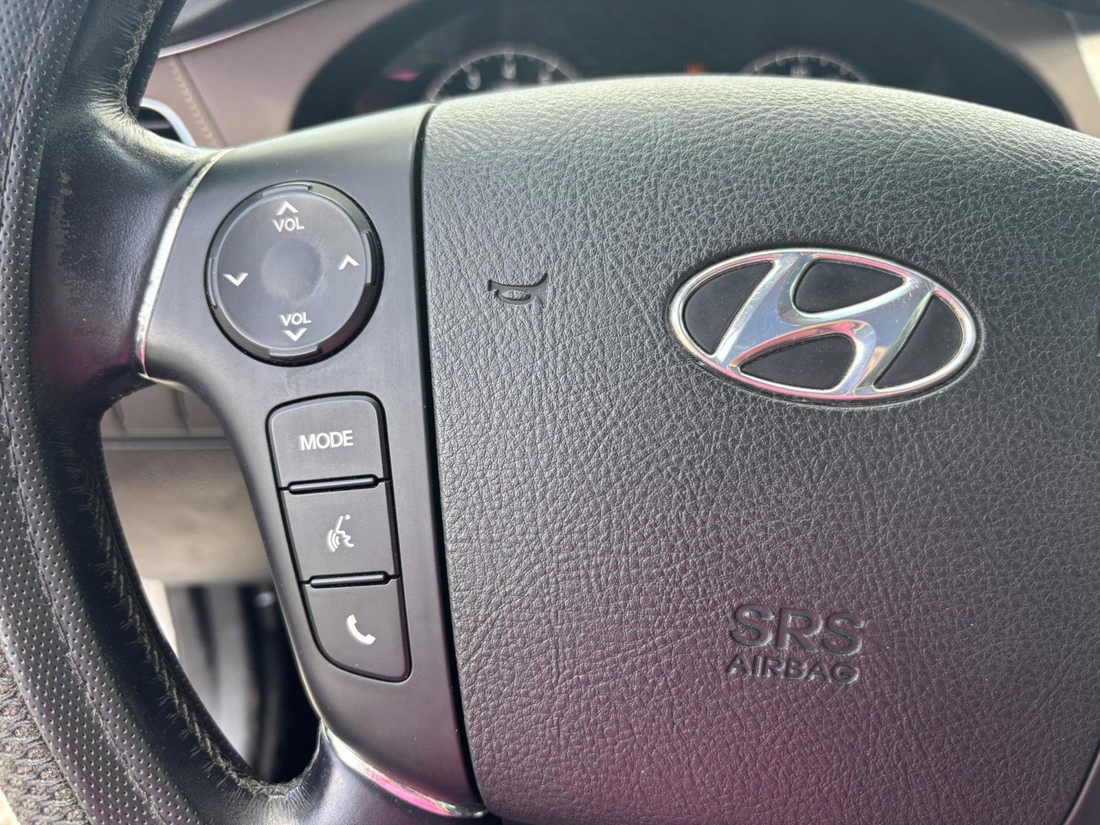 Used 2009 Hyundai Genesis 4.6 w/ Technology Pkg 5 RWD image 27