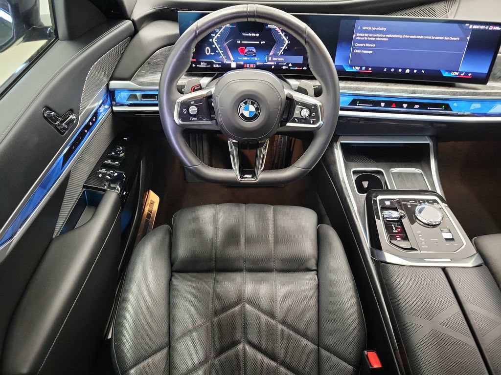 Used 2025 BMW 740i RWD image 16
