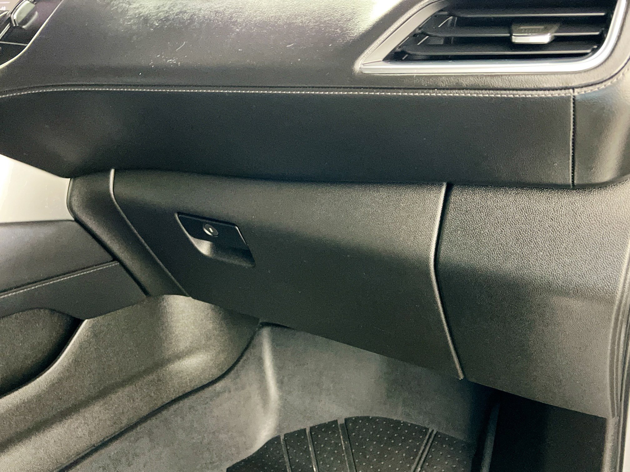 Used 2021 Chevrolet Tahoe LT image 35