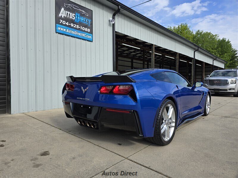 Used 2019 Chevrolet Corvette Stingray Coupe w/ 1LT RWD image 8