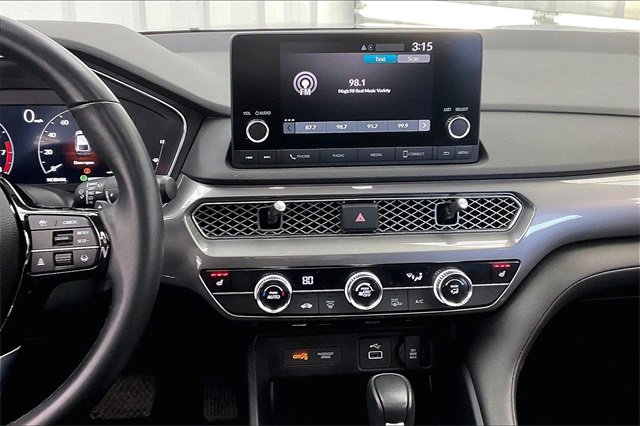 Used 2024 Acura Integra image 6