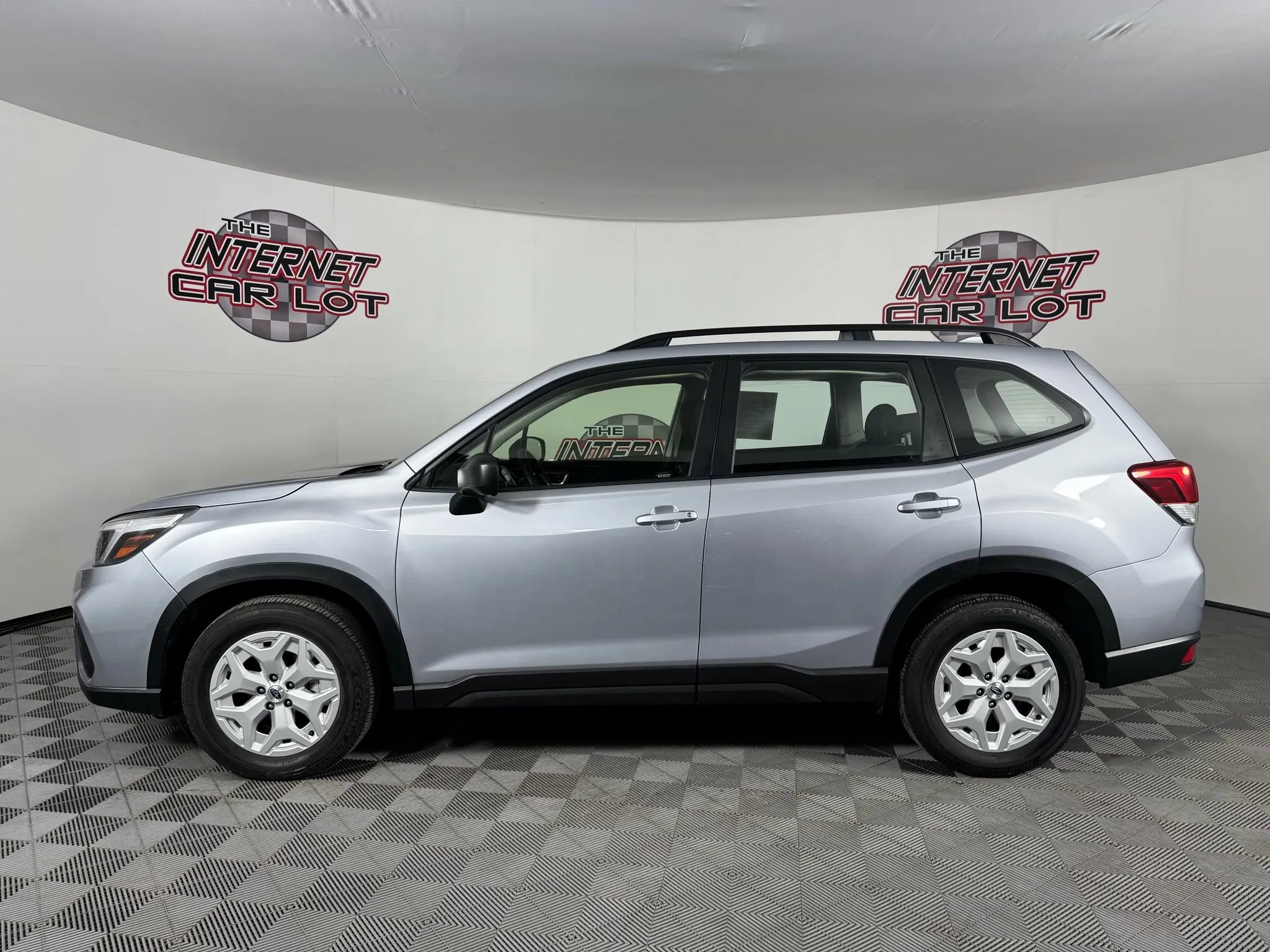 Used 2021 Subaru Forester w/ Popular Package #1 image 4