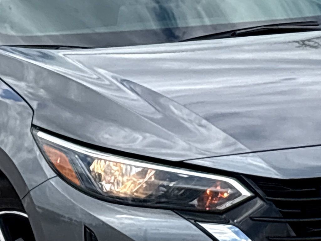 Used 2024 Nissan Sentra SV FWD image 16