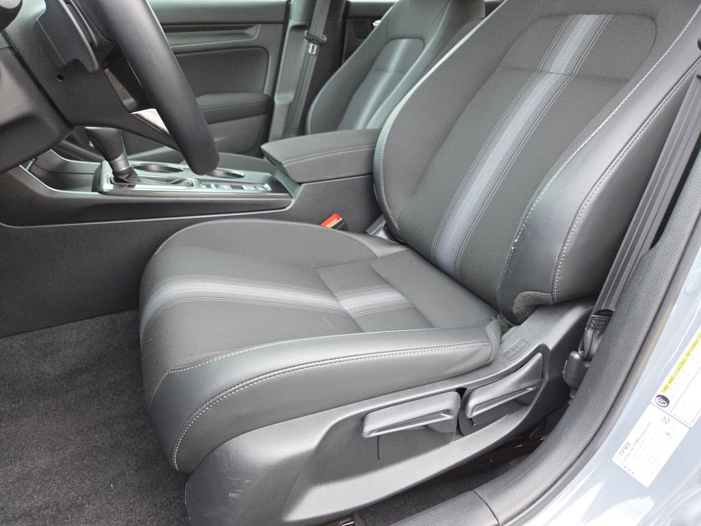 Certified 2025 Honda Civic Sport image 31
