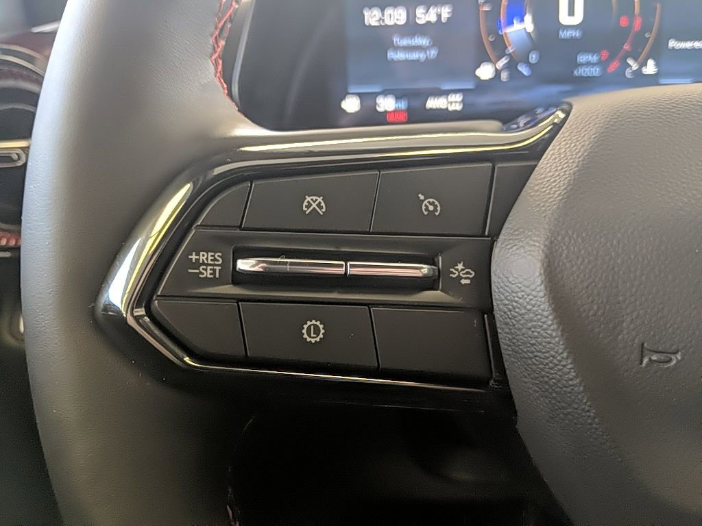 Used 2026 Chevrolet Equinox RS image 16