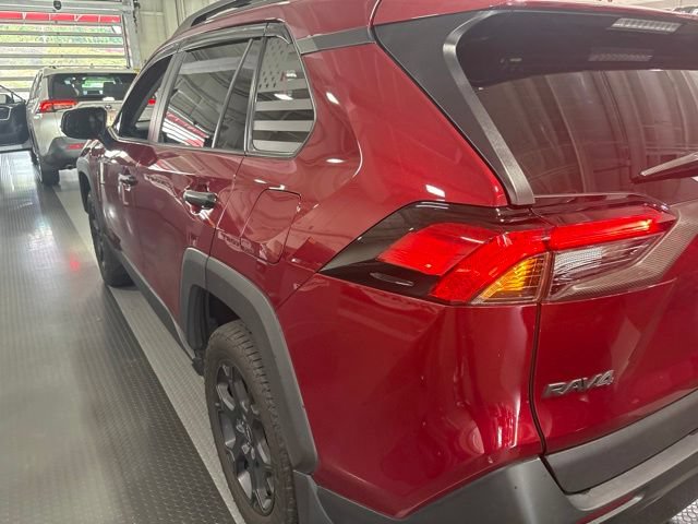 Used 2021 Toyota RAV4 TRD Off-Road AWD/4WD image 8