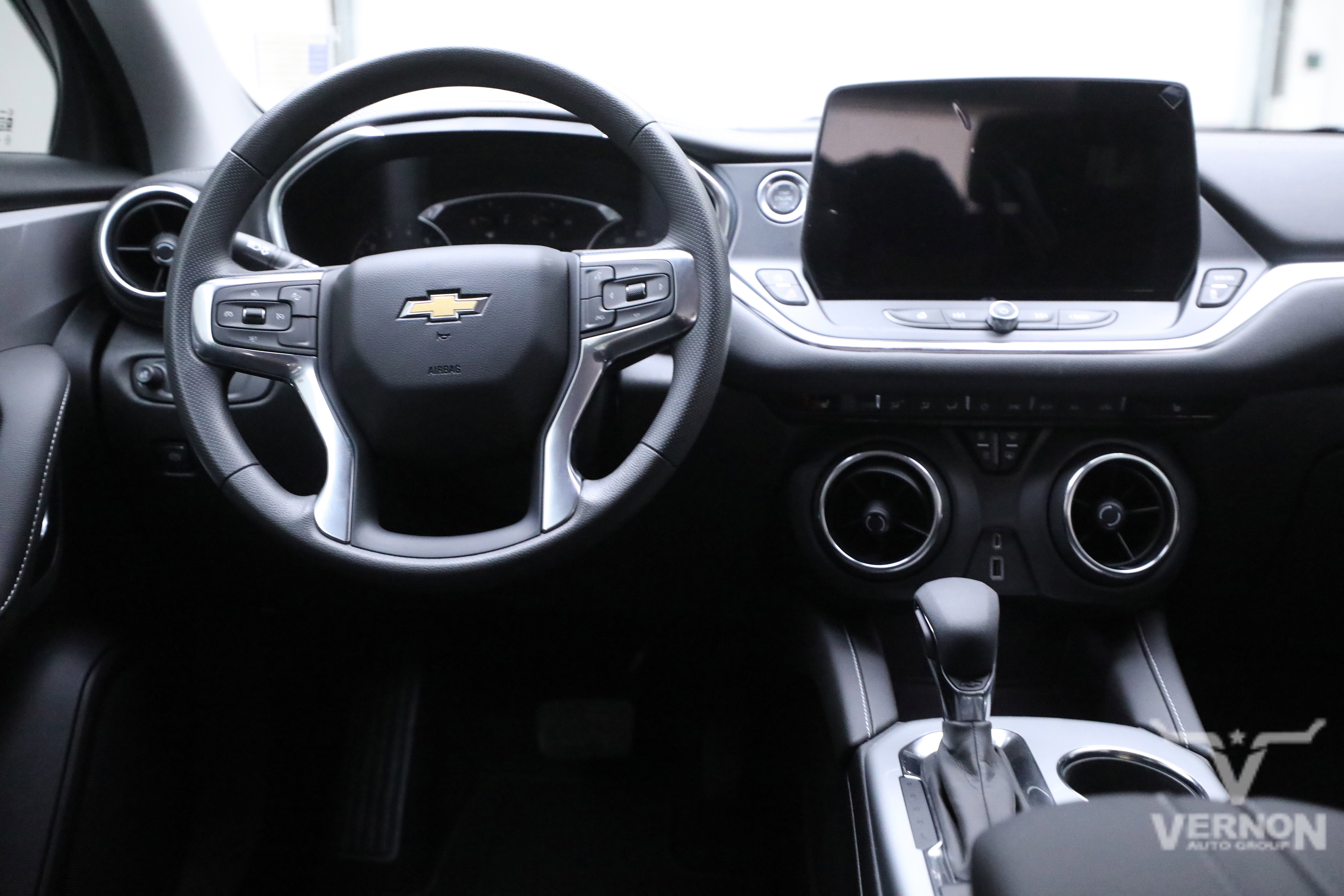 New 2025 Chevrolet Blazer LT image 22