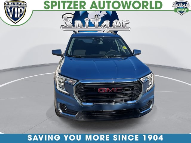 Certified 2024 GMC Terrain SLE w/ Driver Convenience Package FWD image 6