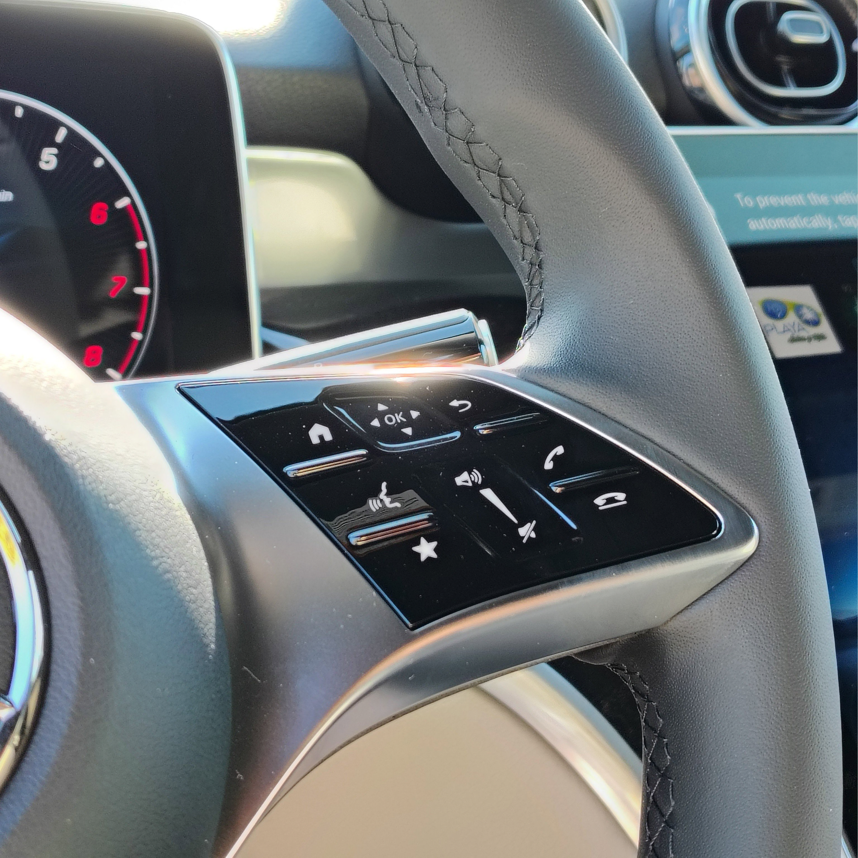 Certified 2026 Mercedes-Benz GLC 300 image 17