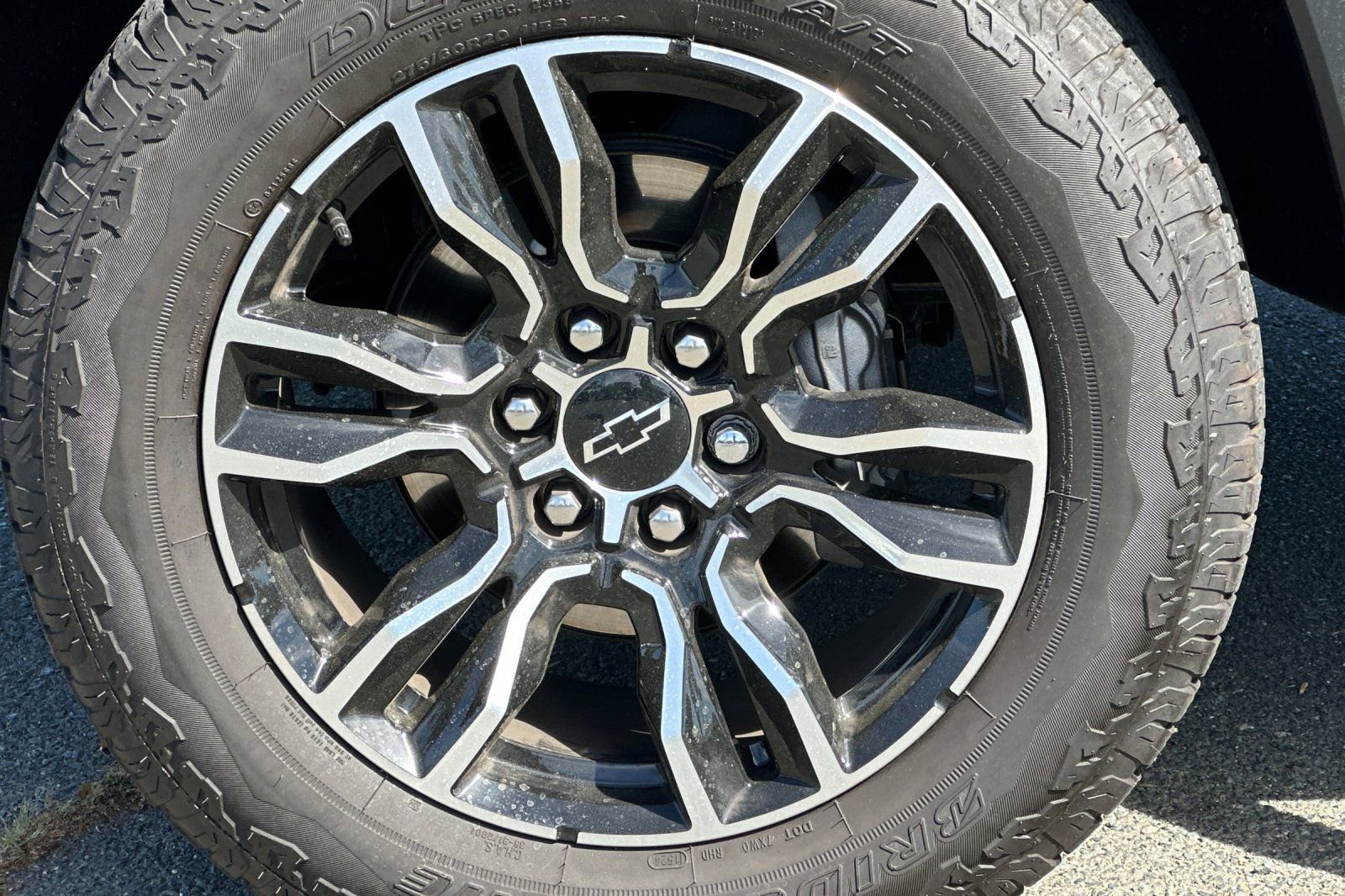 Used 2024 Chevrolet Colorado Trail Boss w/ LPO, Dark Essentials Package image 25