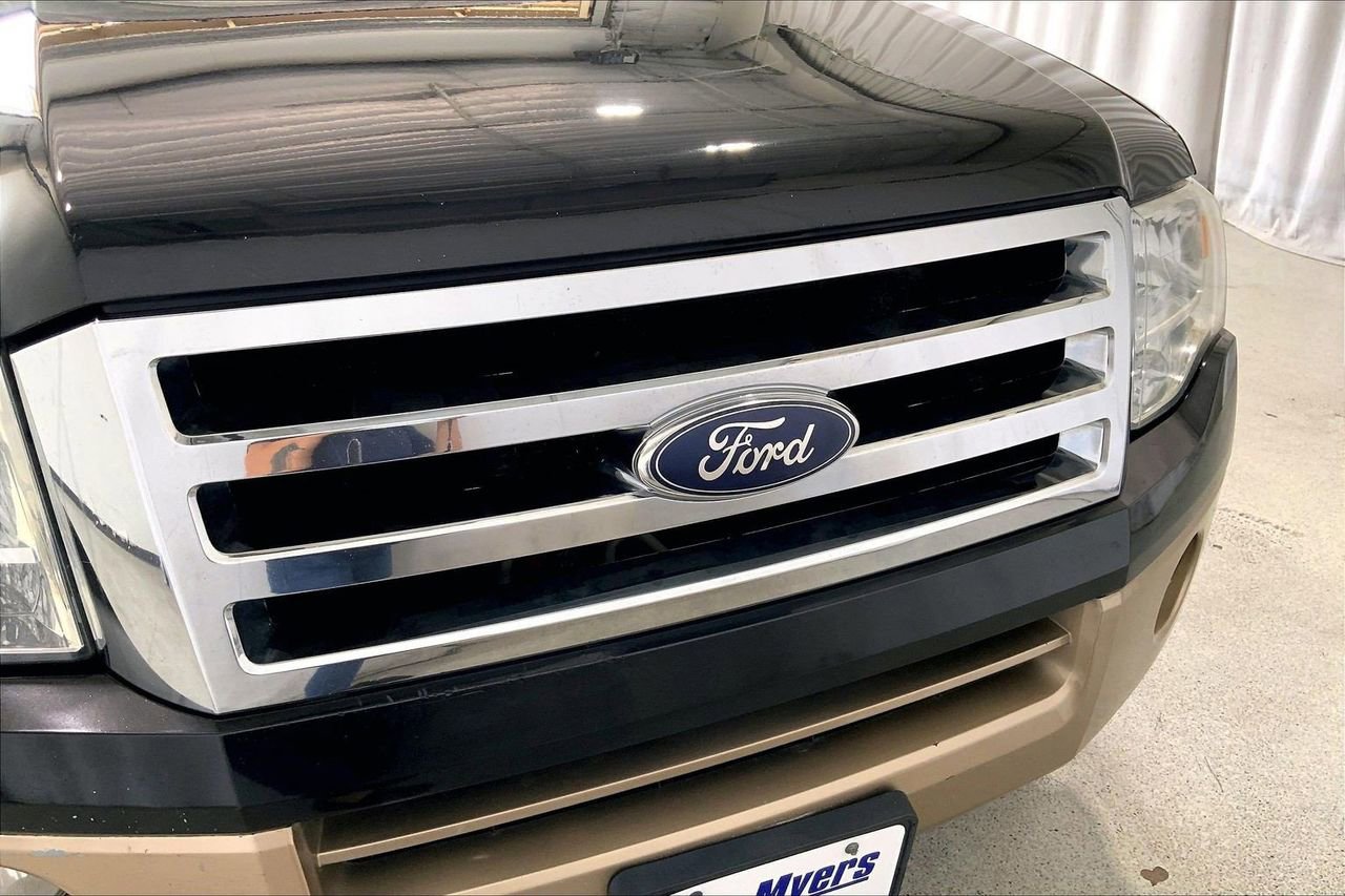 Used 2013 Ford Expedition XLT RWD image 29