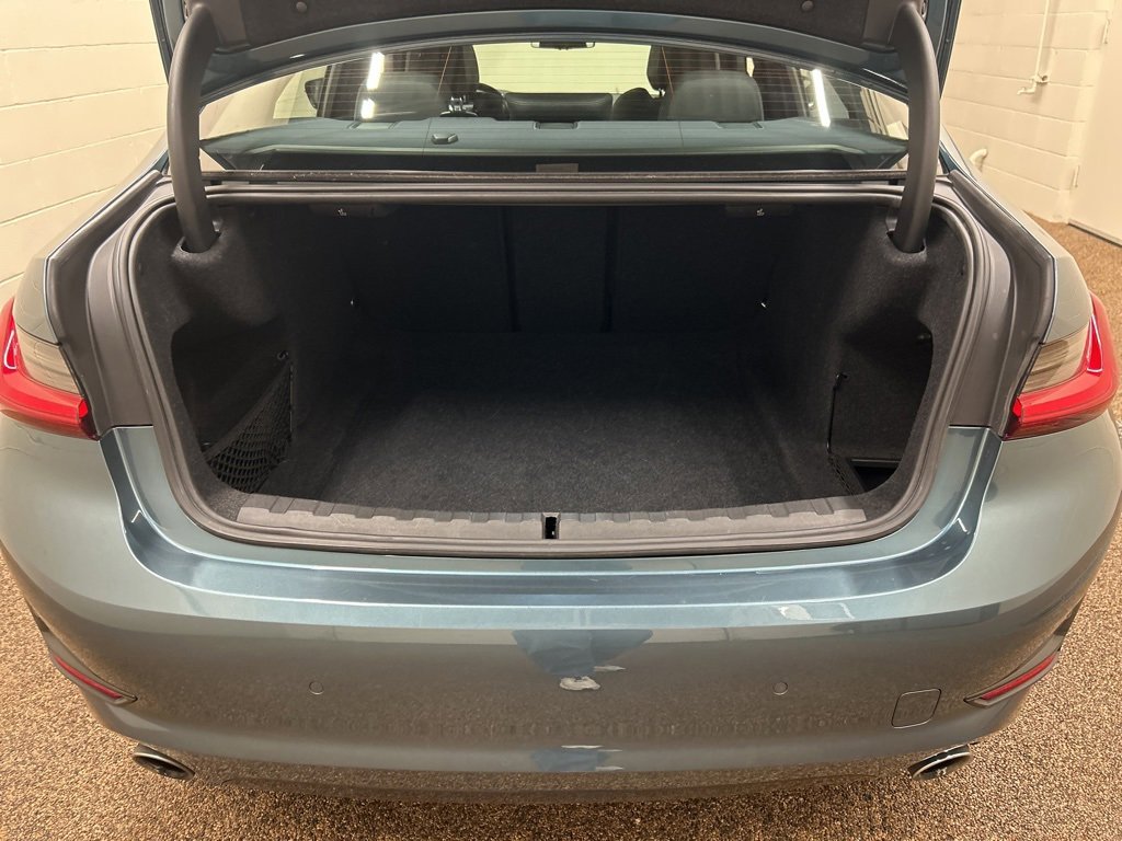 Used 2019 BMW 330i xDrive Sedan w/ Convenience Package image 11