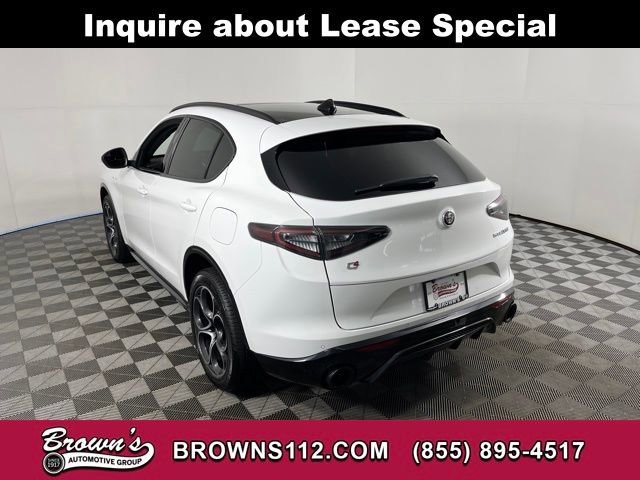 Used 2025 Alfa Romeo Stelvio Sprint w/ Veloce Package image 5
