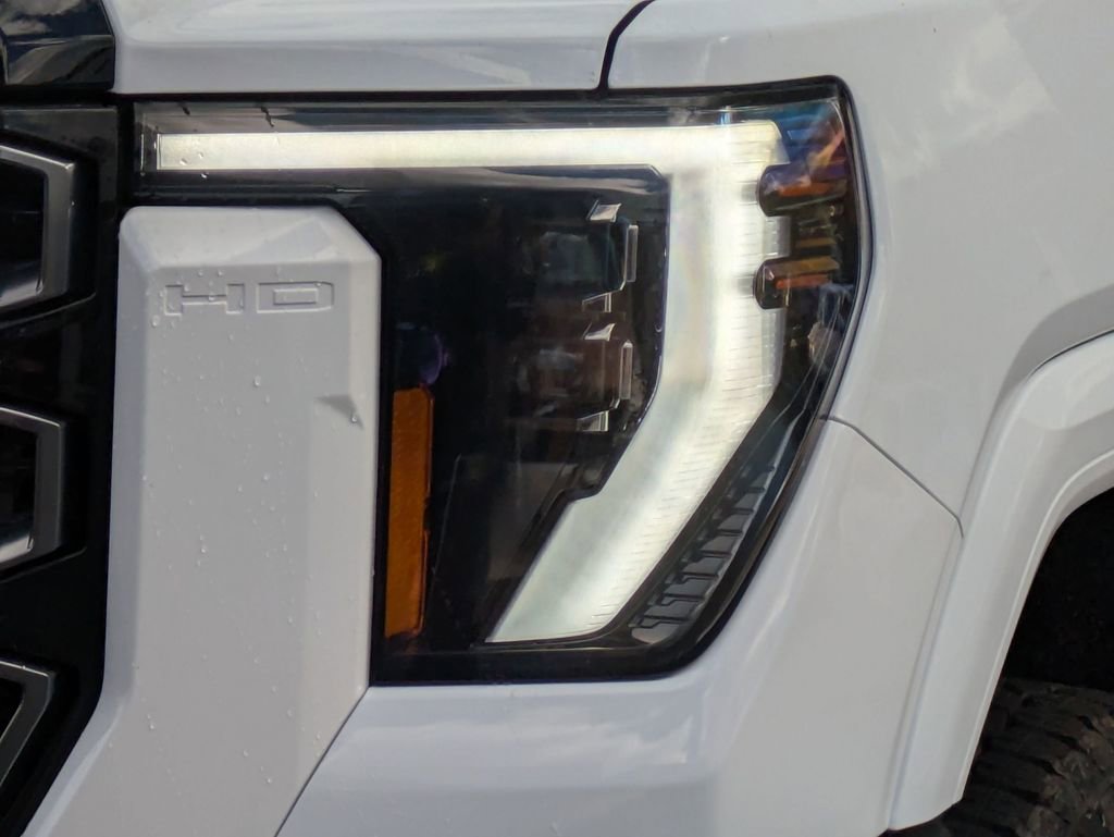 New 2026 GMC Sierra 2500 AT4 w/ AT4 Premium Plus Package AWD/4WD image 7
