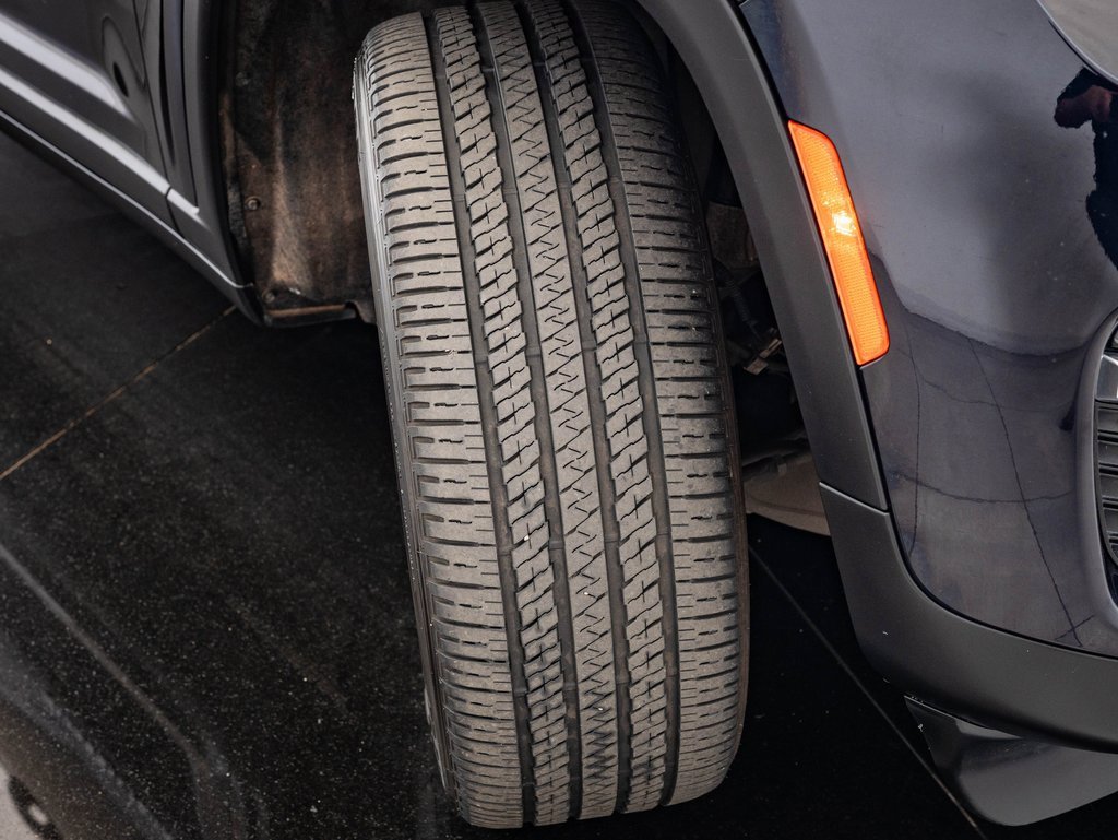 Used 2022 Jeep Grand Cherokee Limited 4xe image 39