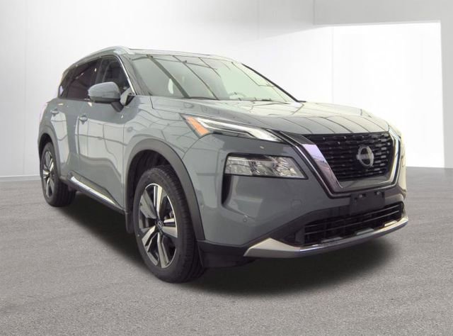 Used 2023 Nissan Rogue Platinum image 5