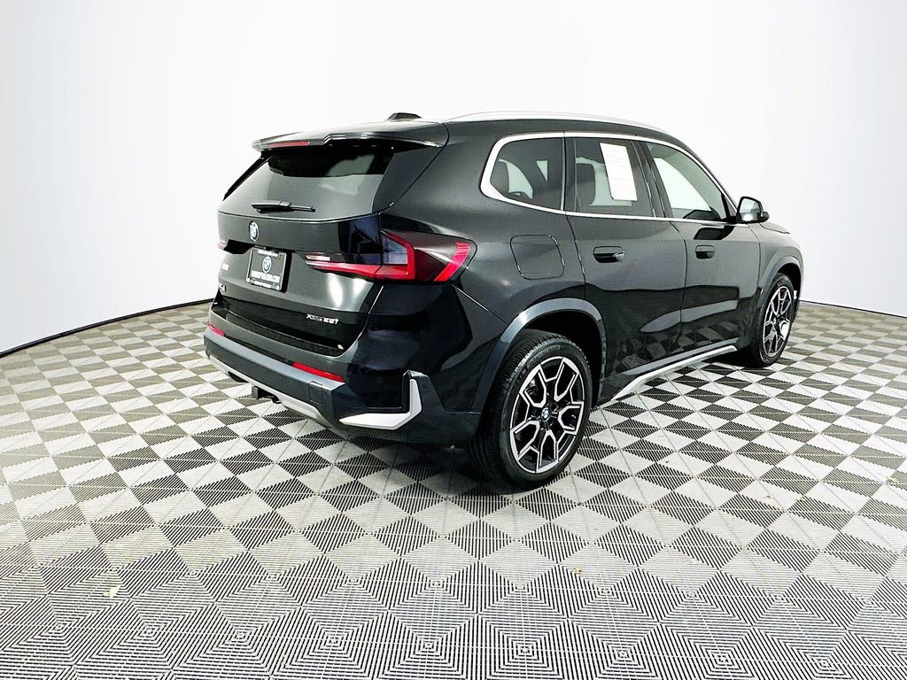 Used 2023 BMW X1 xDrive28i w/ Convenience Package image 9