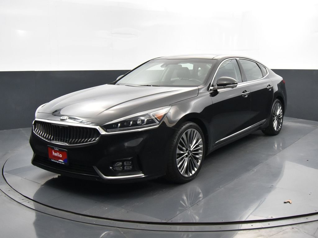 Used 2018 Kia Cadenza Limited image 7