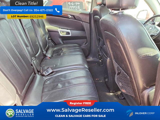 Used 2014 Chevrolet Captiva Sport LT w/ Convenience Package FWD image 15