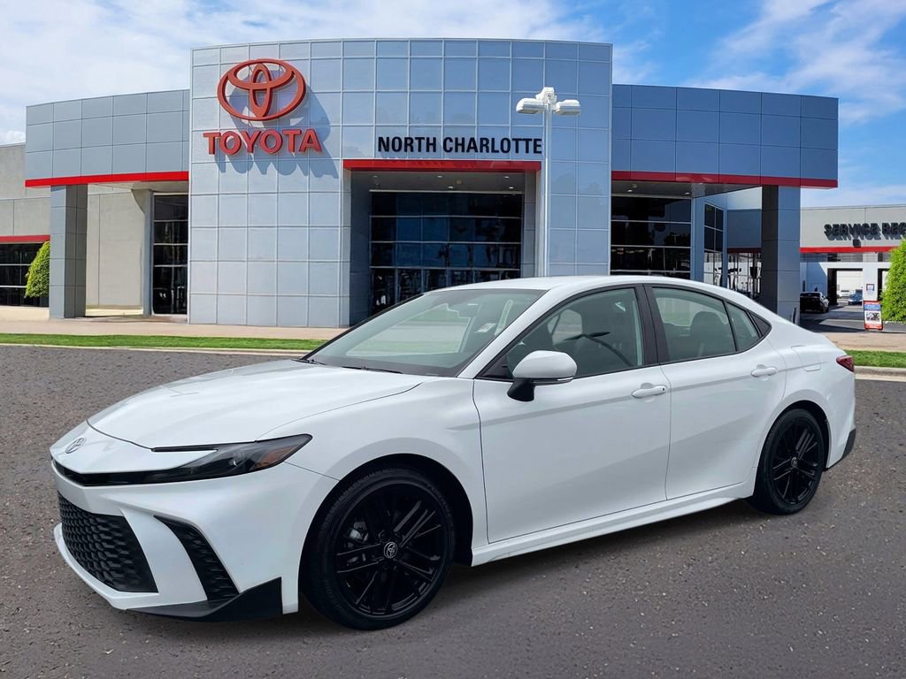 Used 2025 Toyota Camry SE w/ Multimedia Upgrade Package FWD image 5