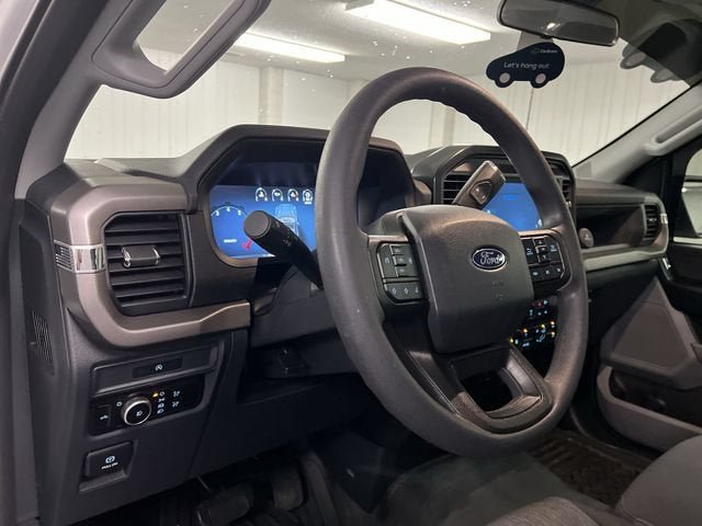 Used 2025 Ford F150 XL w/ Equipment Group 103A High RWD image 10
