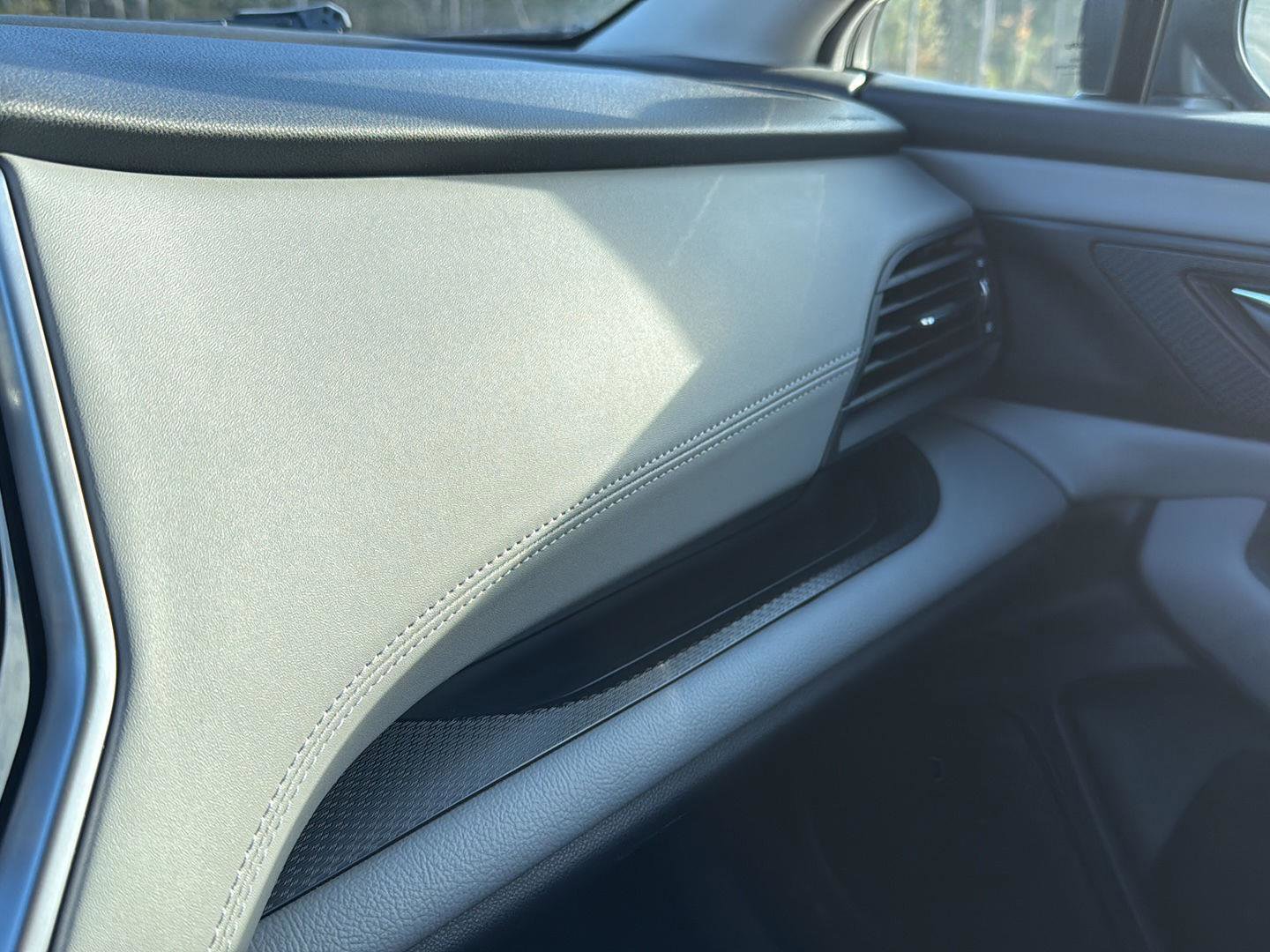 Used 2021 Subaru Legacy Premium image 18