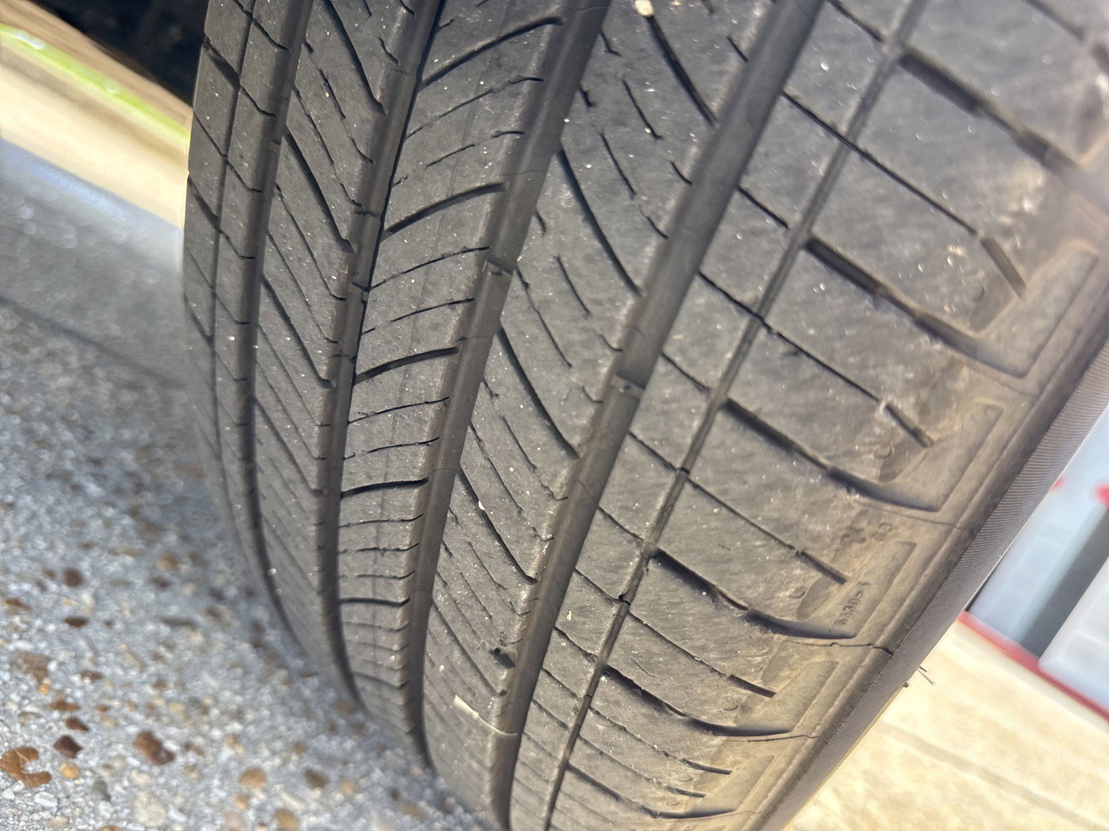 Used 2024 Toyota RAV4 XLE image 9