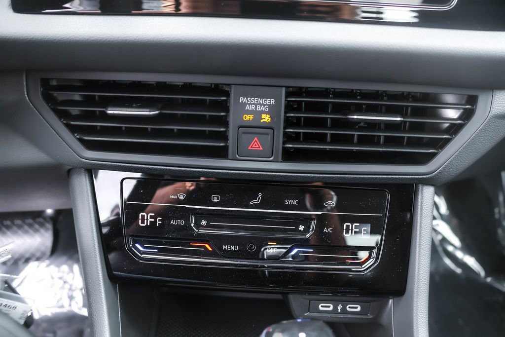 New 2025 Volkswagen Jetta S image 29