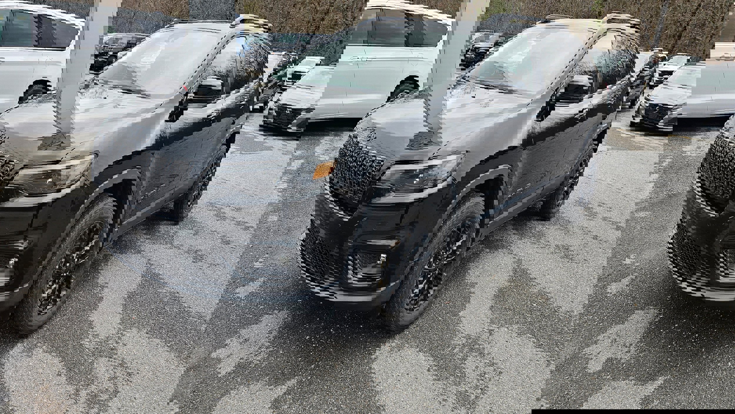 Used 2023 Jeep Cherokee Altitude Lux