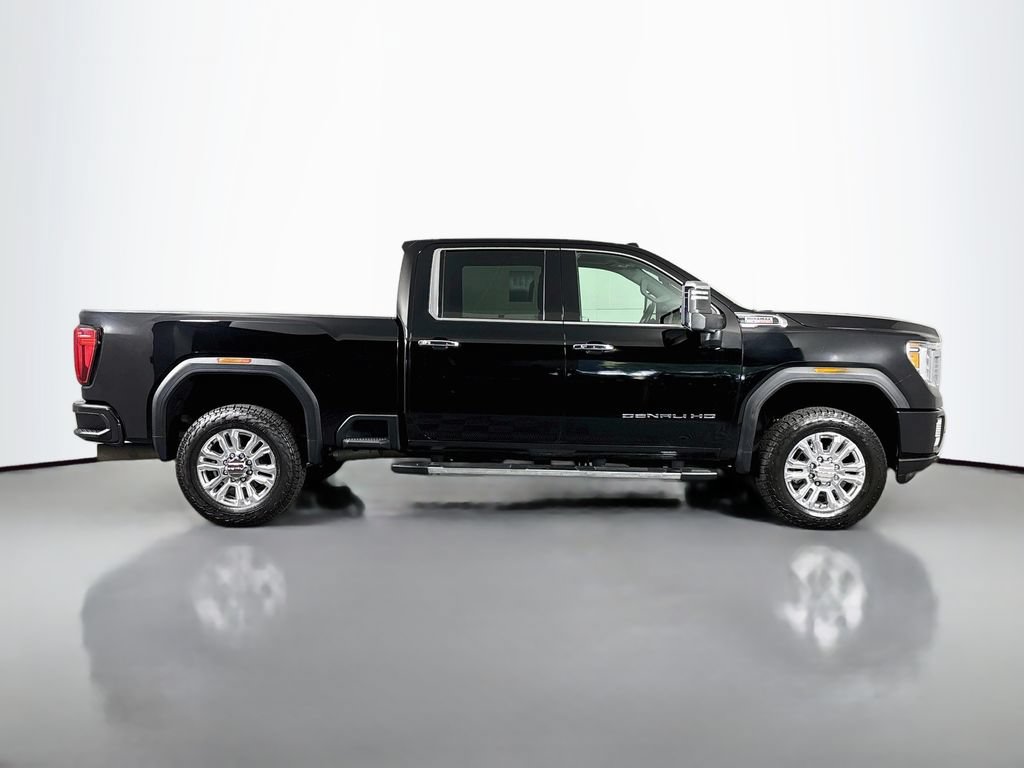 Certified 2022 GMC Sierra 3500 Denali w/ Denali Ultimate Package AWD/4WD image 8