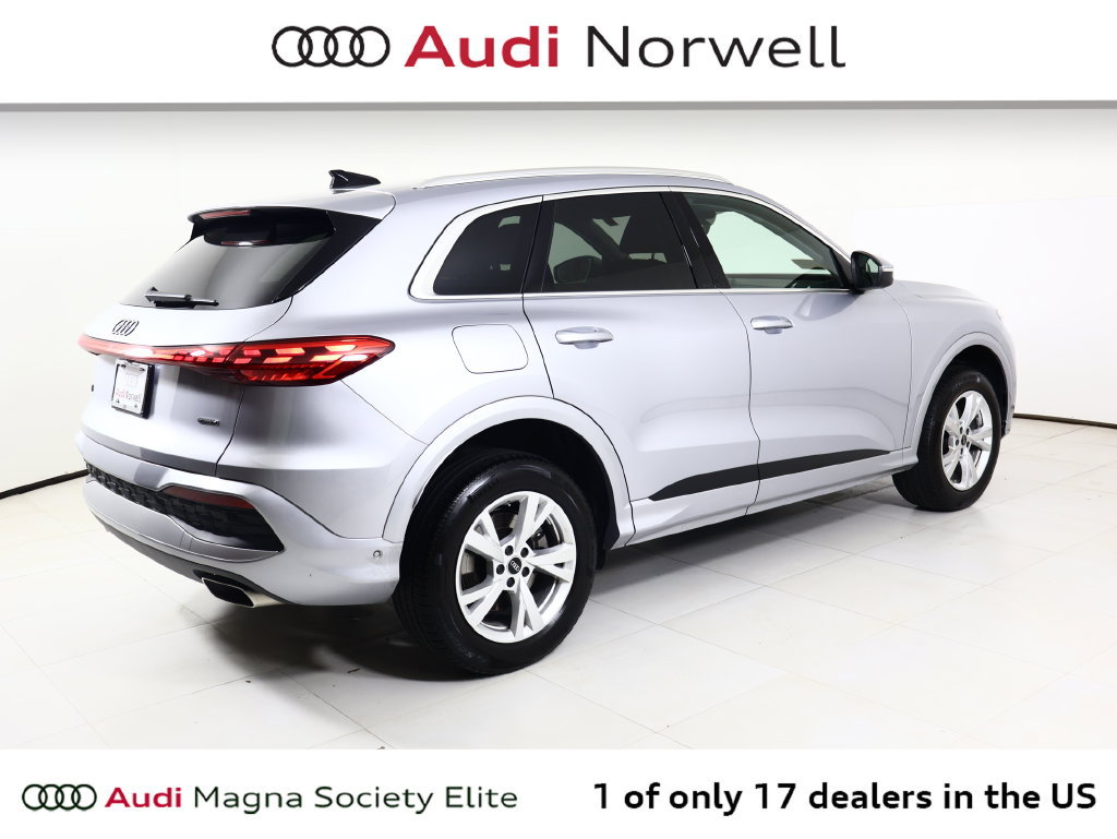Used 2025 Audi Q5 Premium w/ Convenience Package AWD/4WD image 17