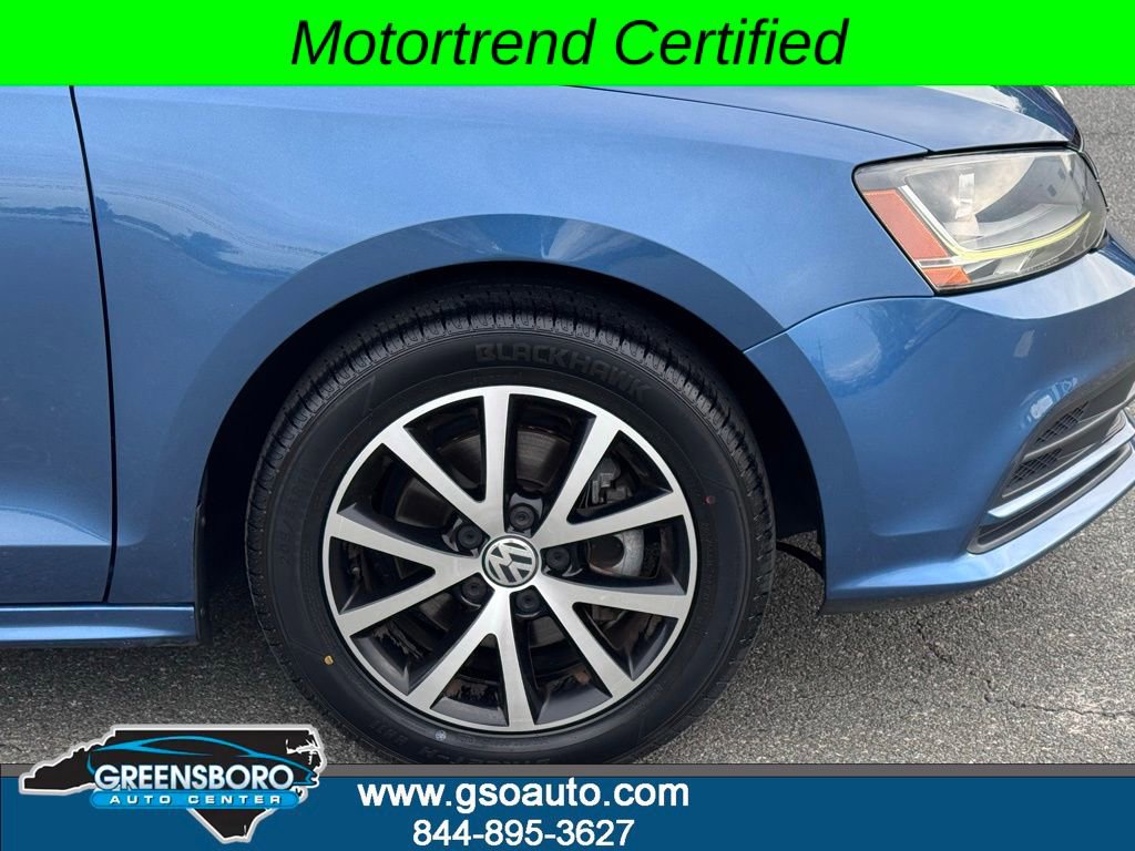 Used 2017 Volkswagen Jetta SE FWD image 36