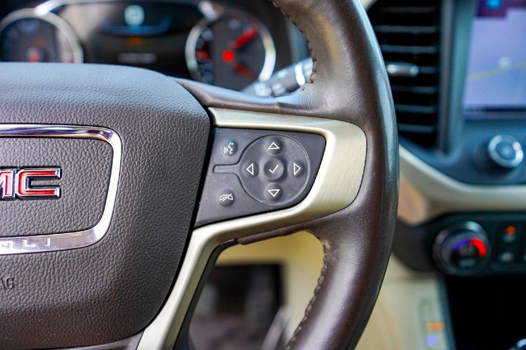 Used 2019 GMC Acadia Denali w/ Technology Package AWD/4WD image 13