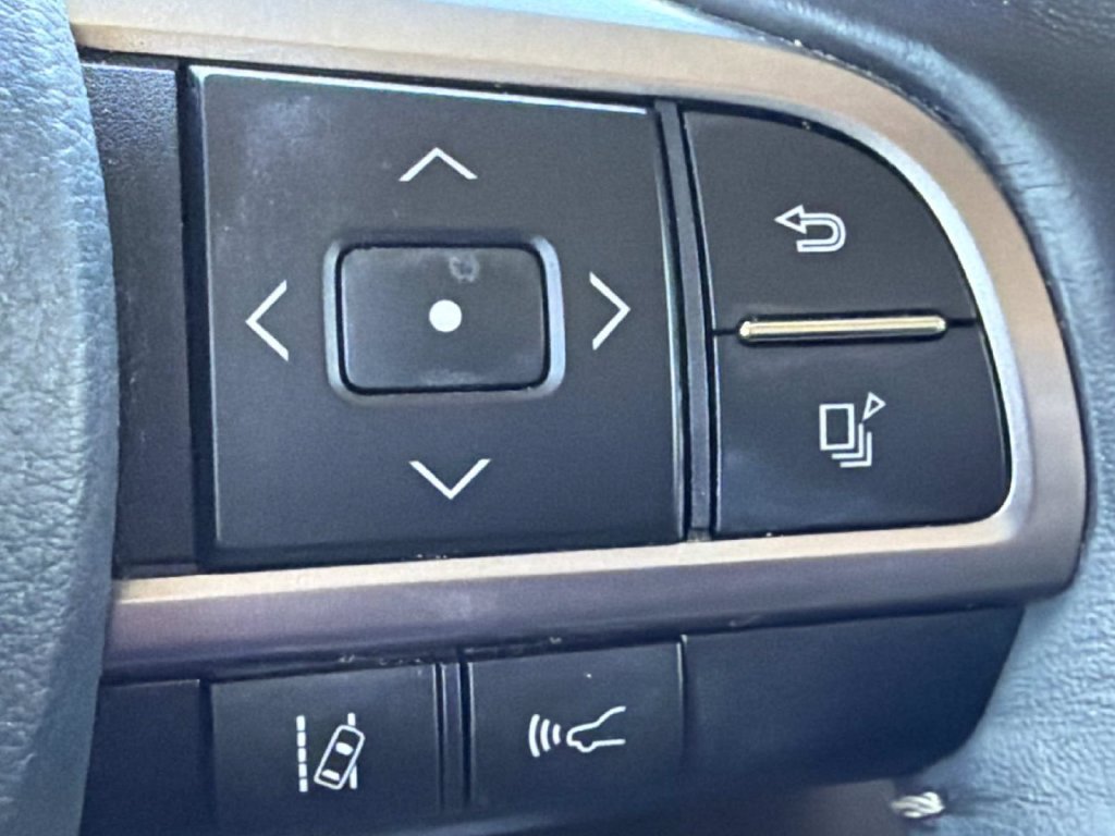 Used 2023 Lexus GX 460 Premium AWD/4WD image 18
