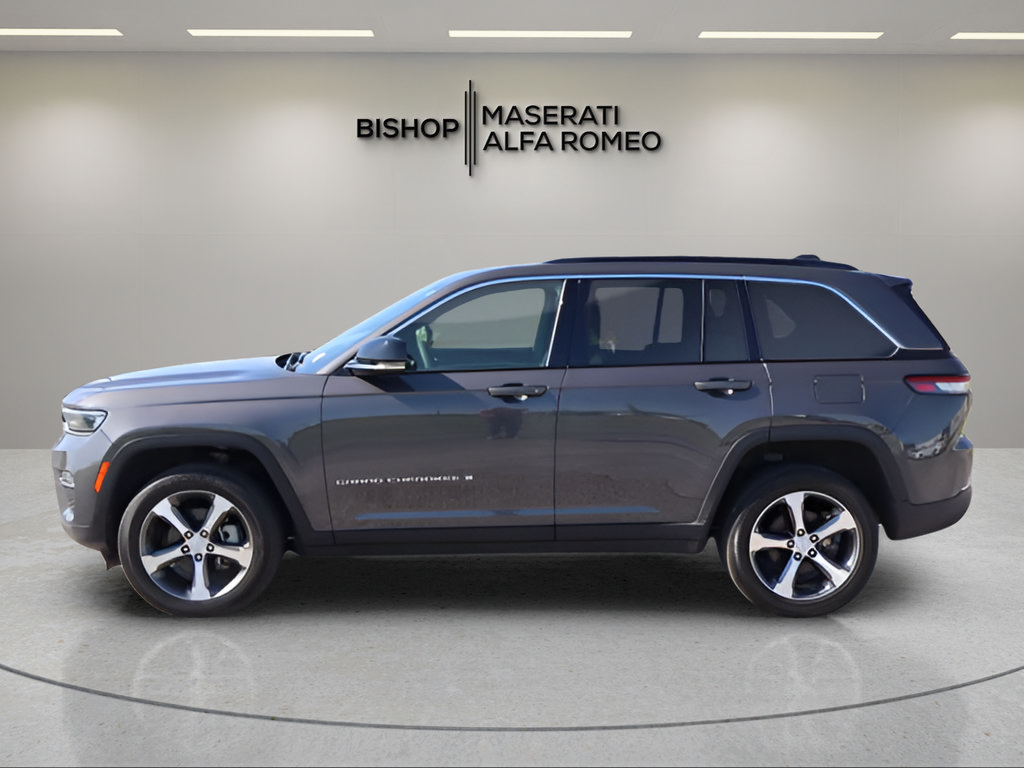 Used 2024 Jeep Grand Cherokee Limited AWD/4WD image 4