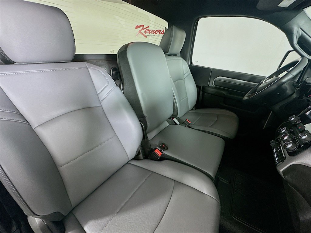 New 2026 RAM 3500 Tradesman image 10