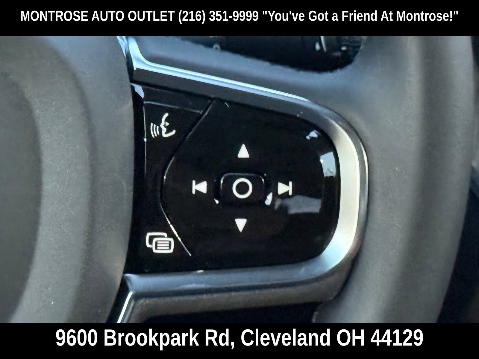 New 2026 Volvo XC60 T8 Plus w/ Climate Package PRO AWD/4WD image 34