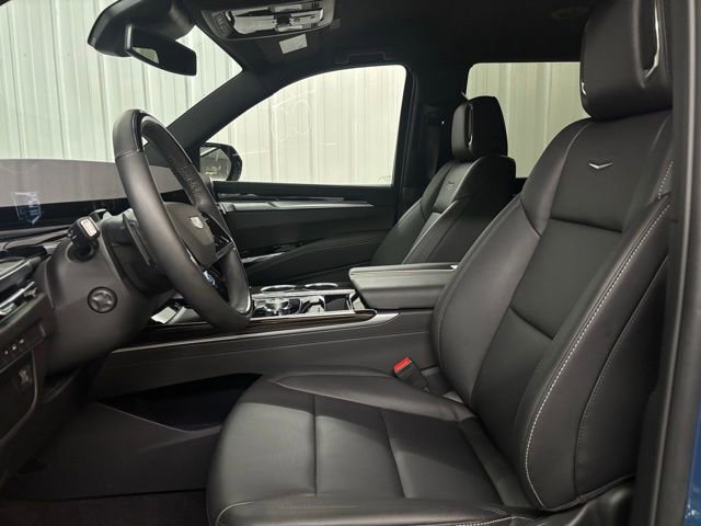 Certified 2025 Cadillac Escalade Luxury image 2