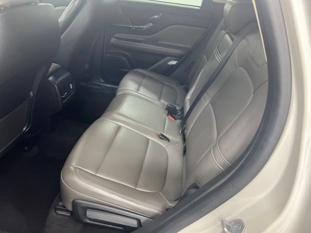 Certified 2024 Lincoln Corsair AWD image 11
