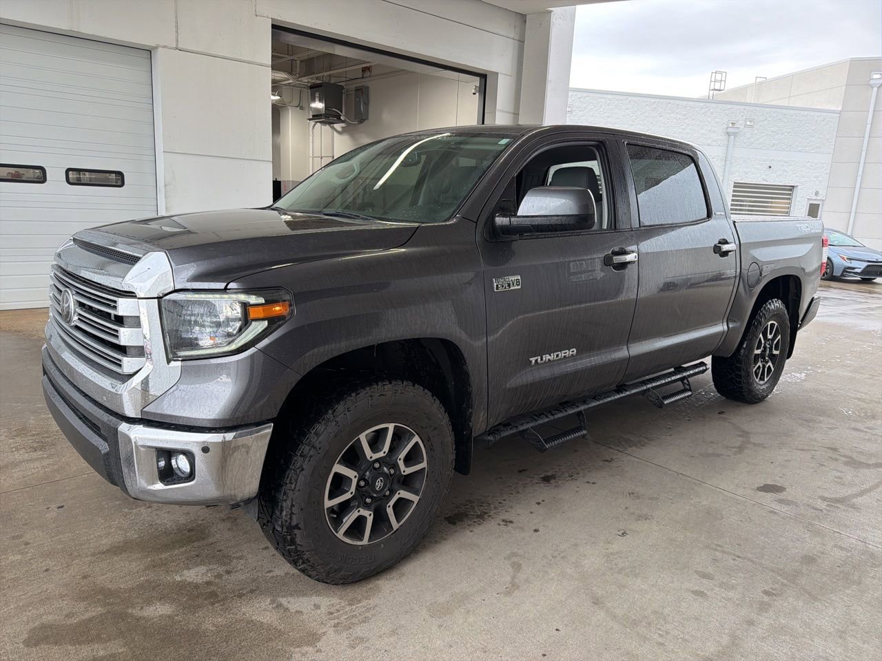 Used 2020 Toyota Tundra Limited w/ Limited Premium Package