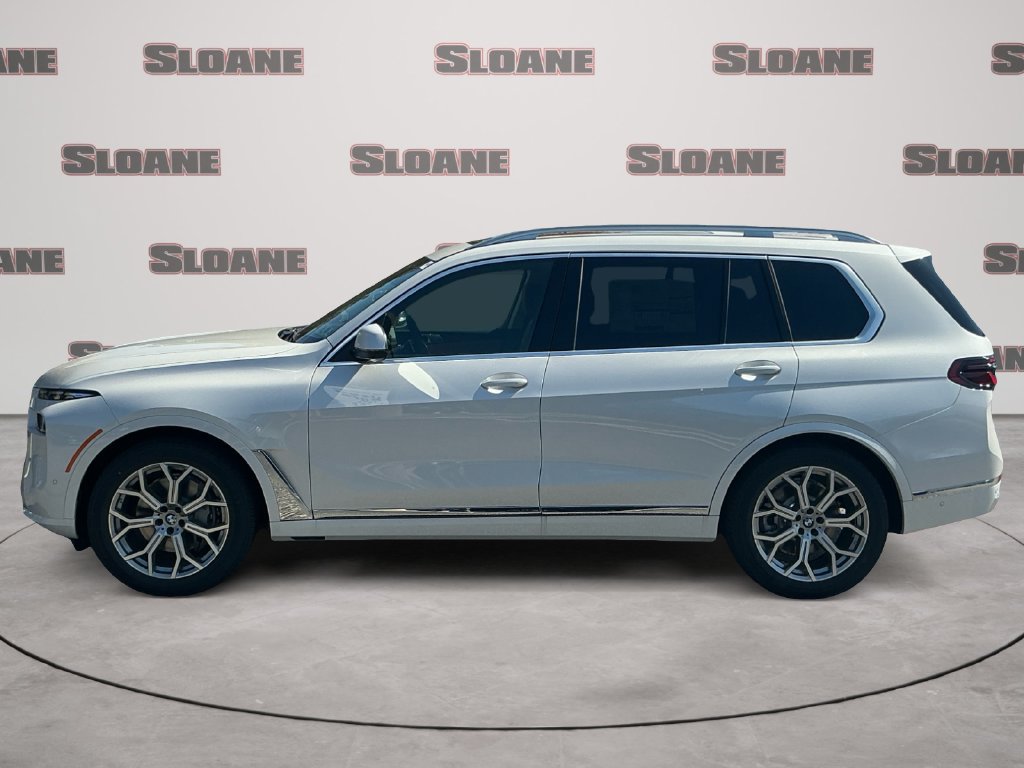 New 2027 BMW X7 xDrive40i w/ Premium Package AWD/4WD image 2