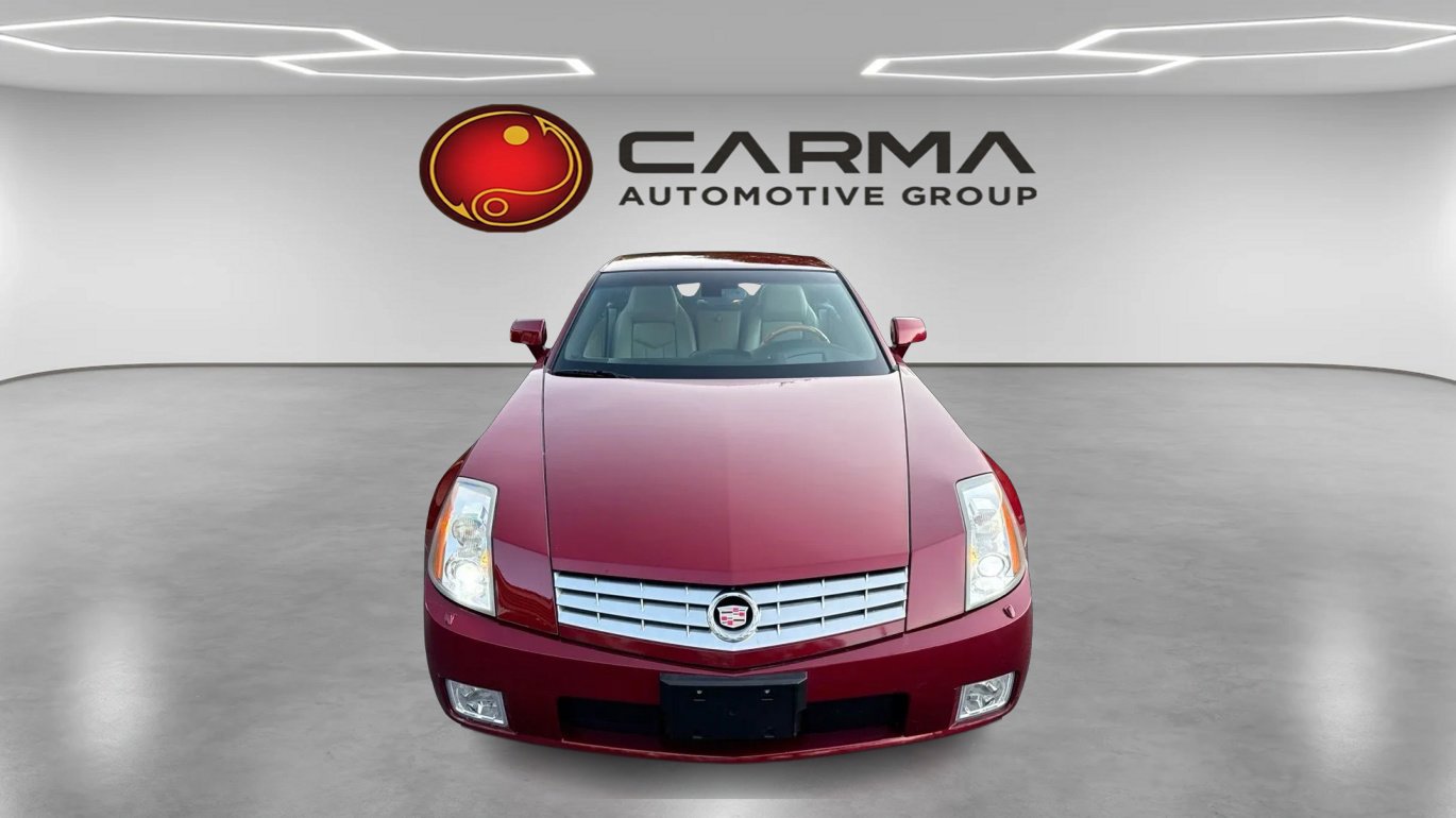 Used 2006 Cadillac XLR image 8