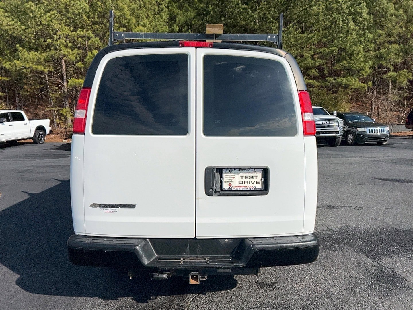 Used 2021 Chevrolet Express 2500 w/ Driver Convenience Package image 6