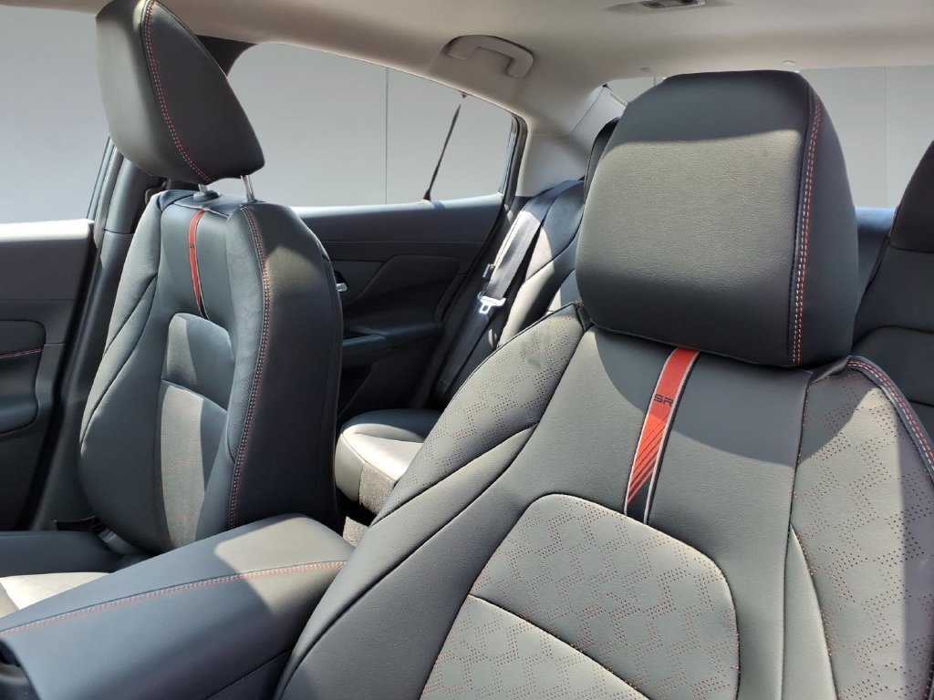 New 2026 Nissan Sentra SR w/ SR Premium Package FWD image 15