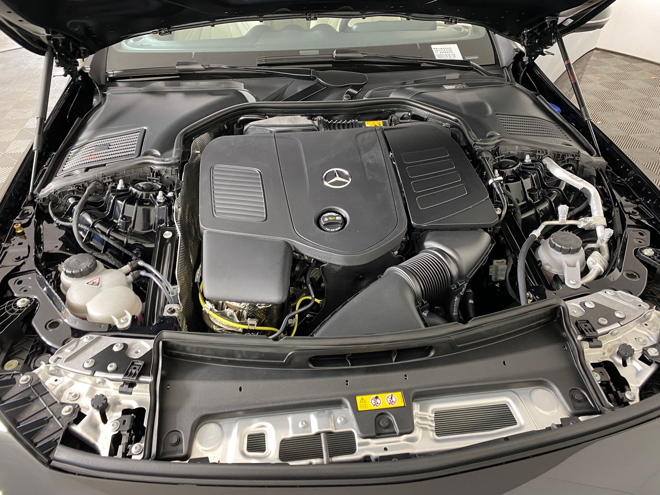 Used 2026 Mercedes-Benz CLE 300 4MATIC Coupe image 31