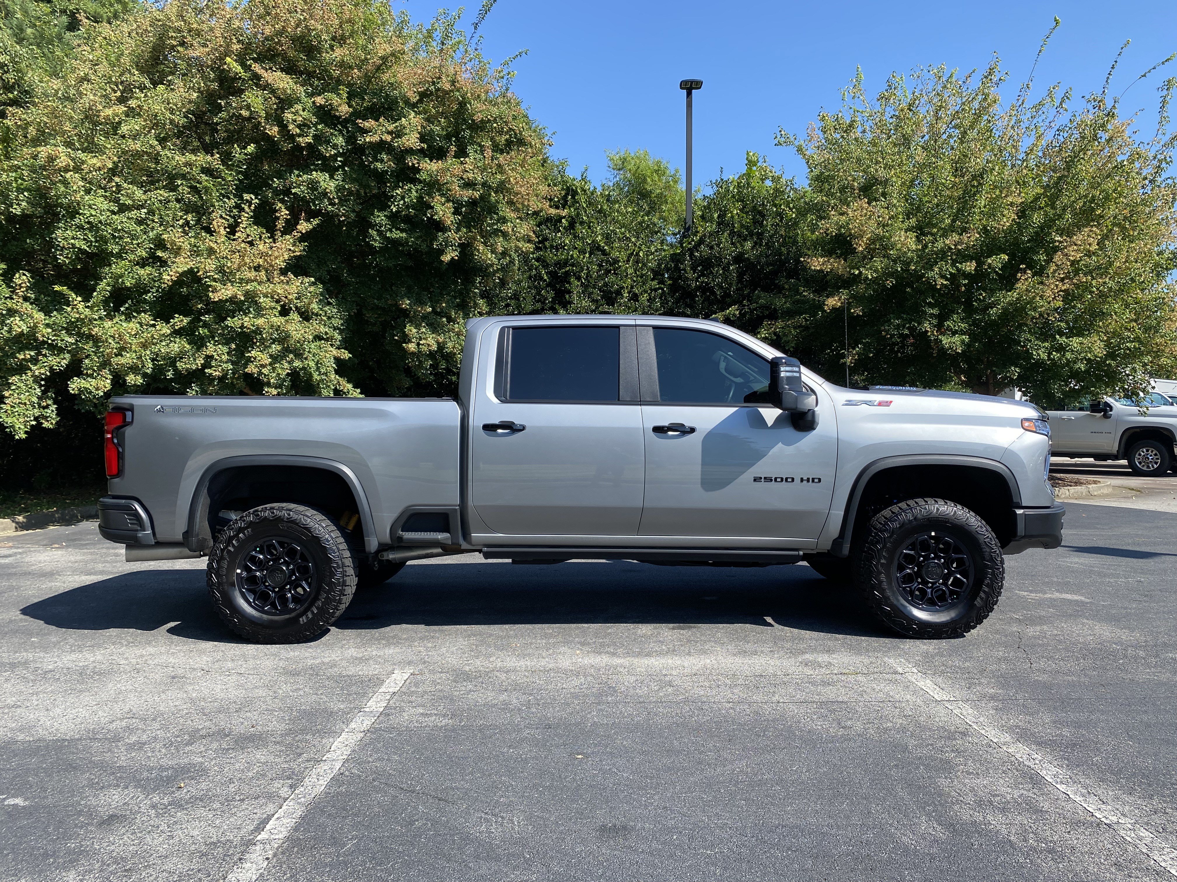 Used 2026 Chevrolet Silverado 2500 ZR2 w/ ZR2 Bison Edition AWD/4WD image 10