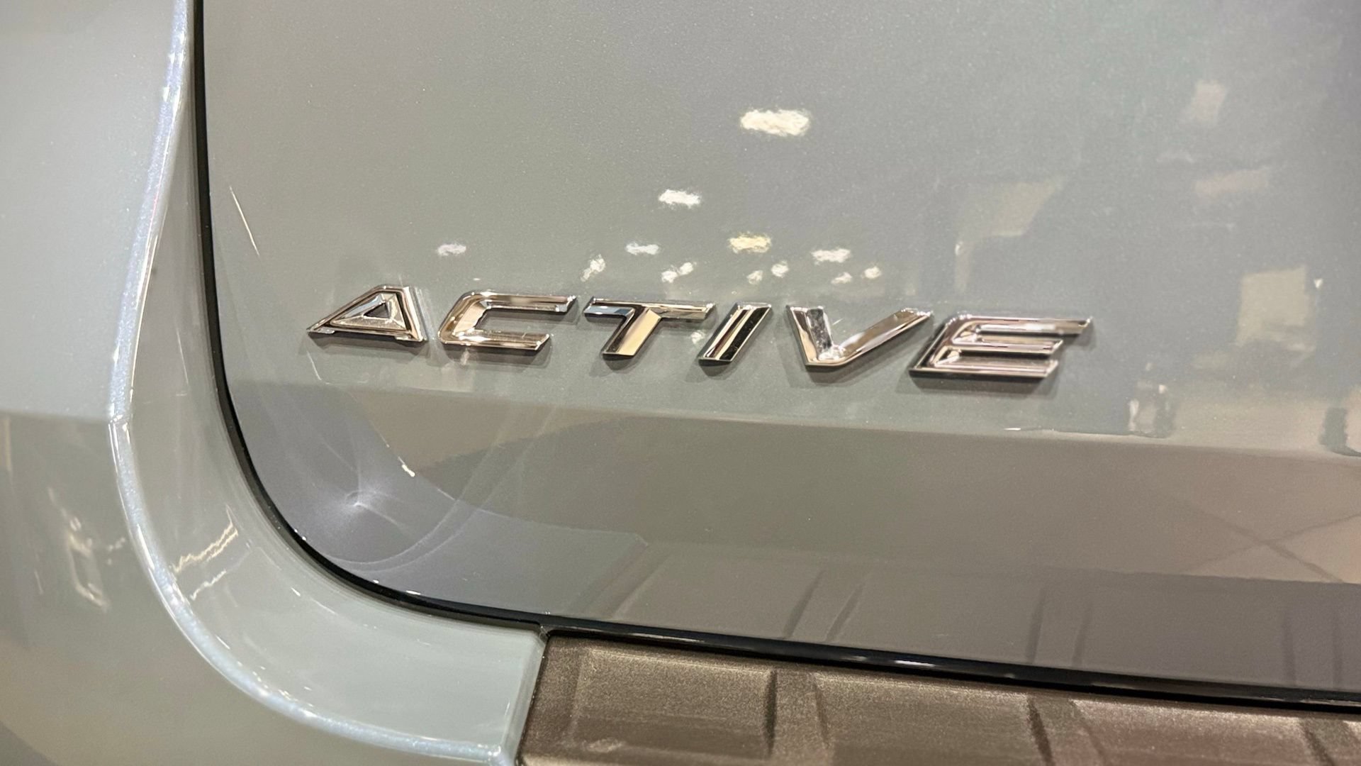 New 2026 Ford Explorer Active AWD/4WD image 24