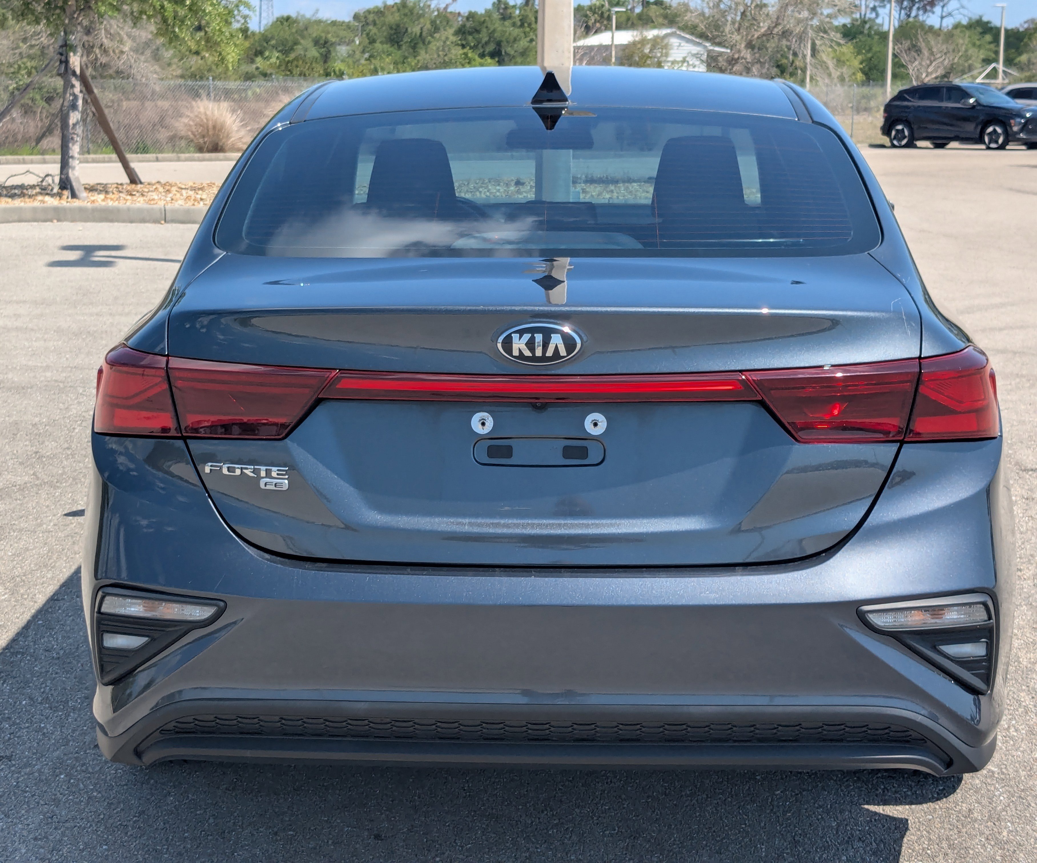 Certified 2021 Kia Forte Sedan FWD image 5